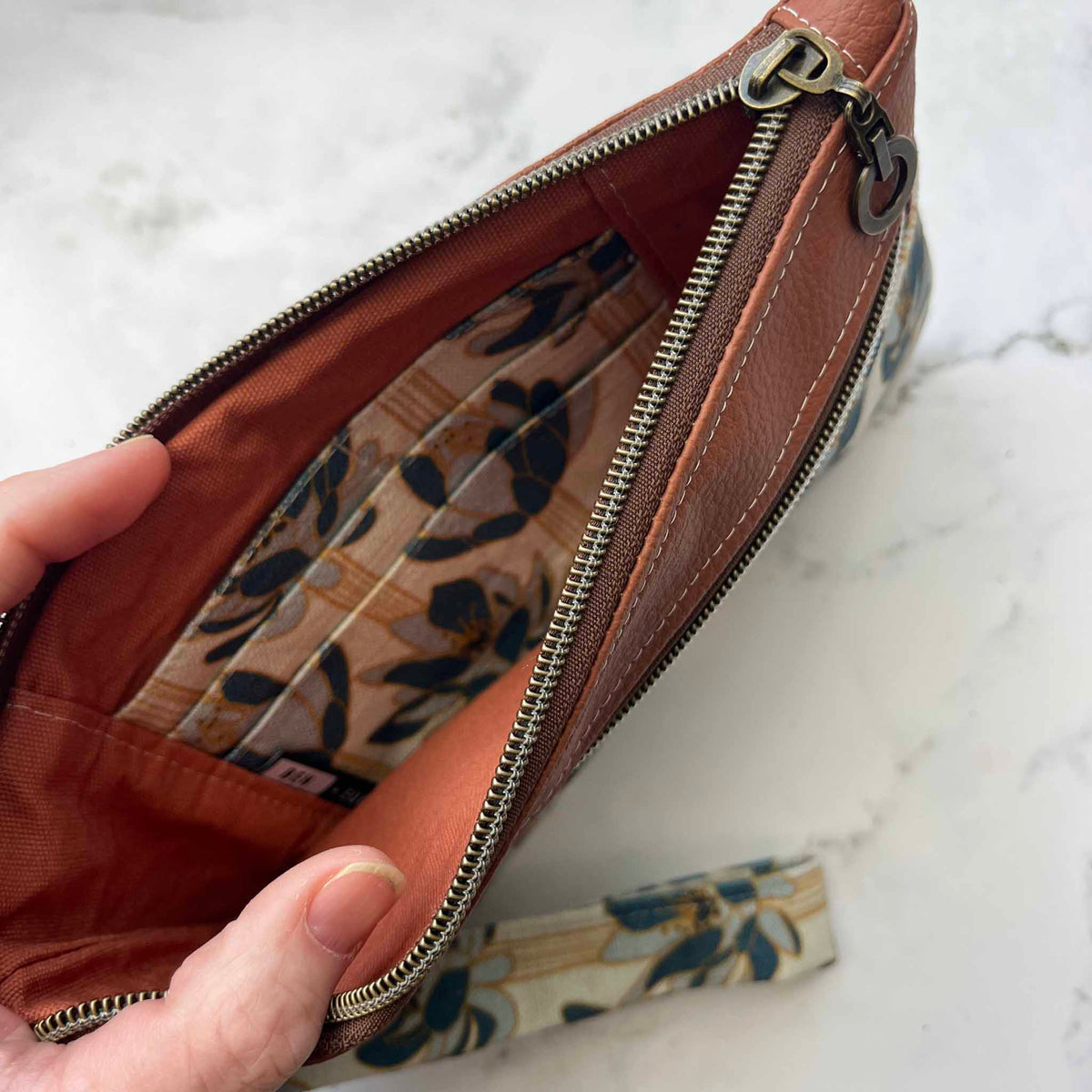 Two-Tone Wristlet Pouch – Aussie Art Deco Delight