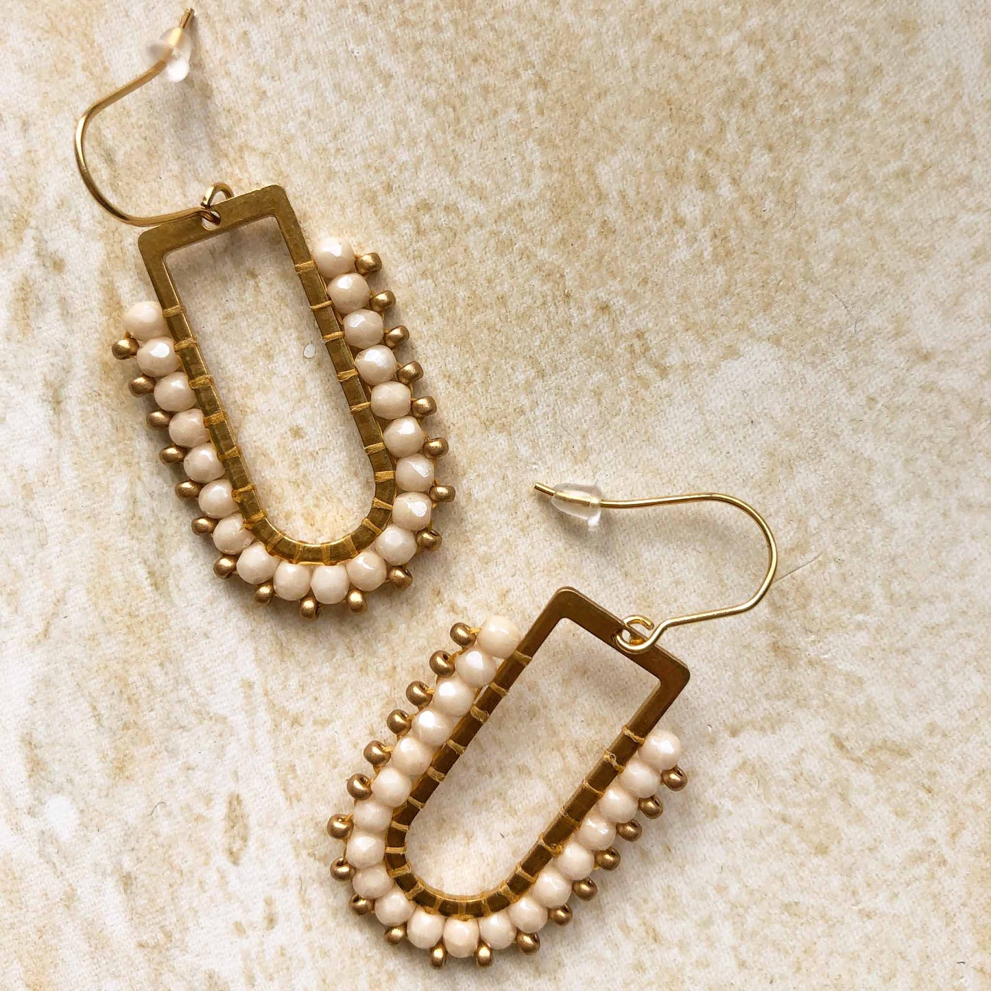 D Ring Arch Fire Polish Glass beads - Champagne Lustre/Pale Gold