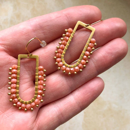 D Ring Arch Fire Polish Glass beads - Dusty Pink/Pale Gold
