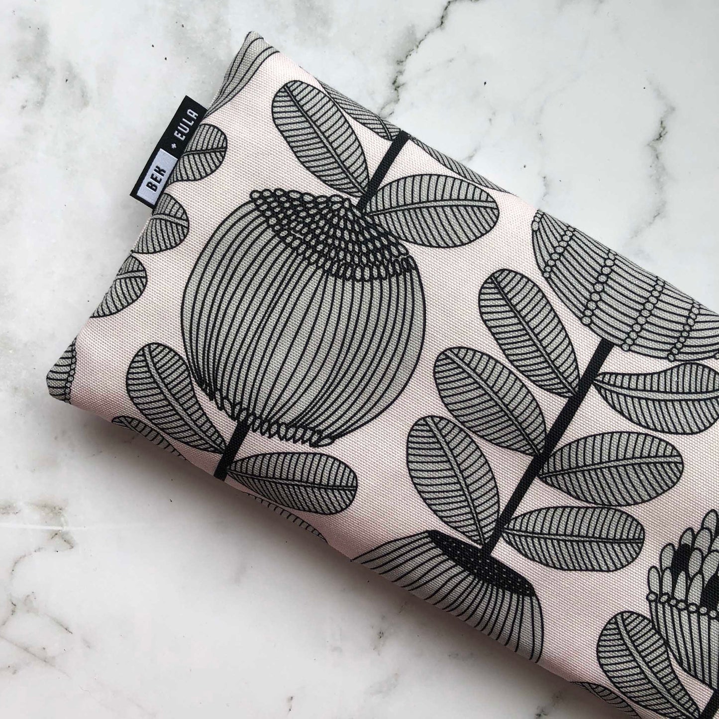 Large Heat Pack - Mono Banksia